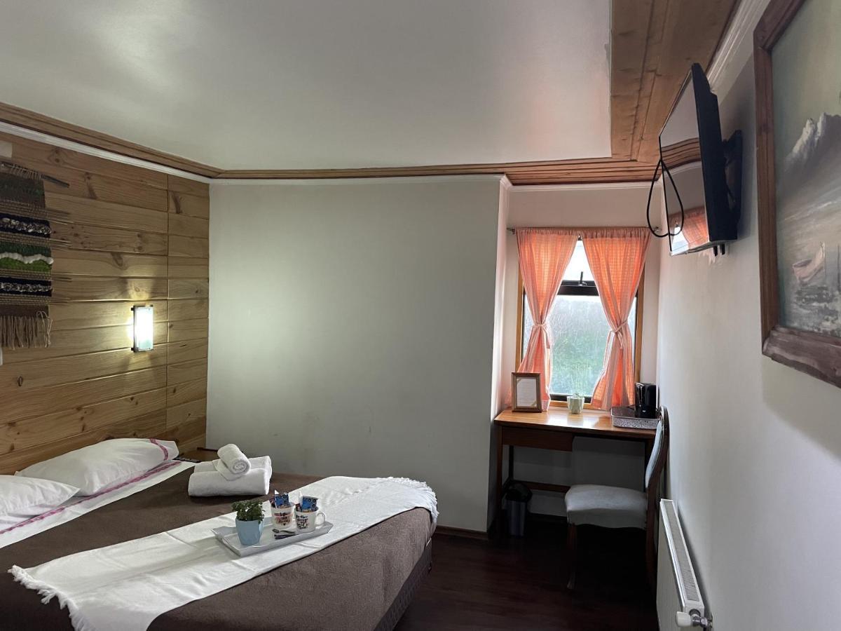 3 Arriendo Habitacion Doble Con Bano Privado De Ex Hotel Puerto Varas Eksteriør billede