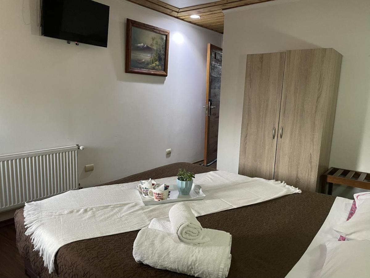 3 Arriendo Habitacion Doble Con Bano Privado De Ex Hotel Puerto Varas Eksteriør billede